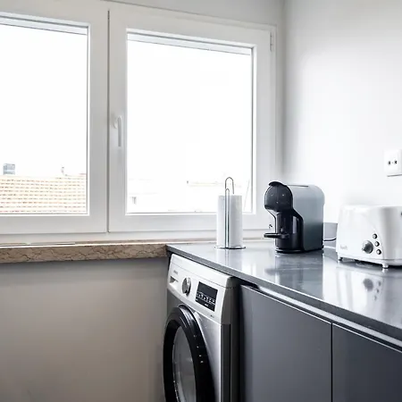 Akicity Arroios Red * Lissabon